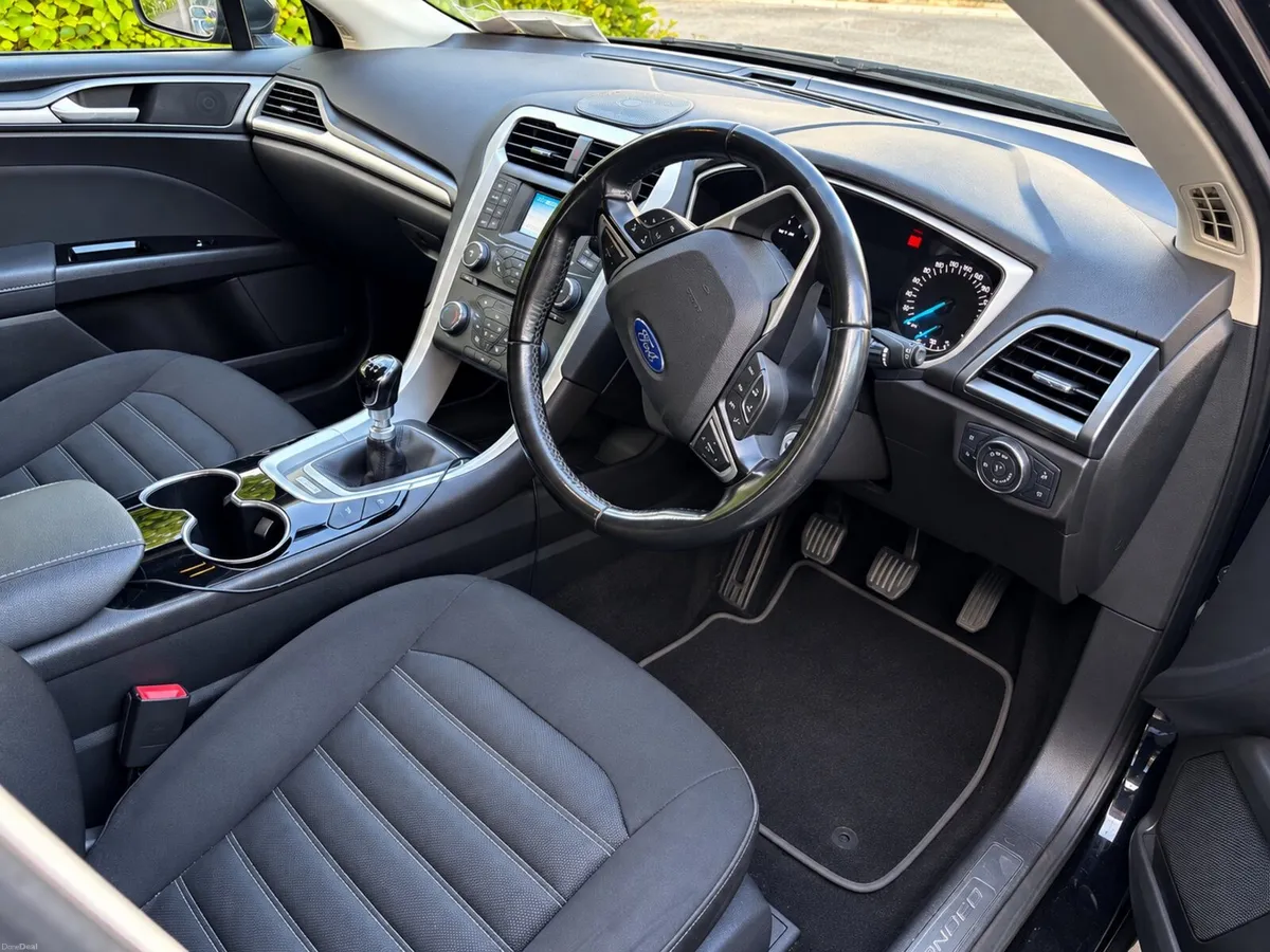 Ford Mondeo 2015 1.6L diesel - Image 3
