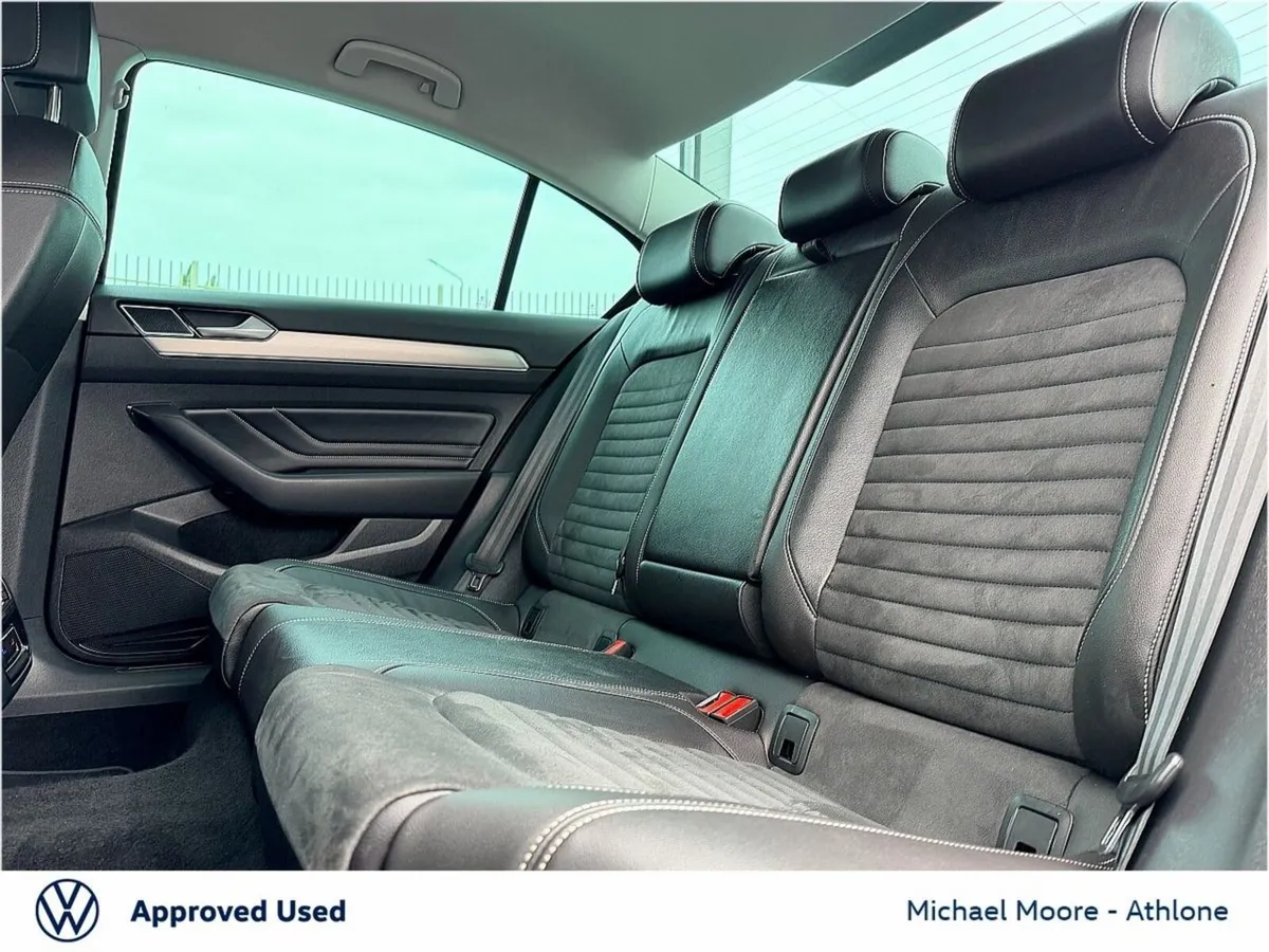 Volkswagen Passat 2.0 TDI 150HP Elegance - Image 6