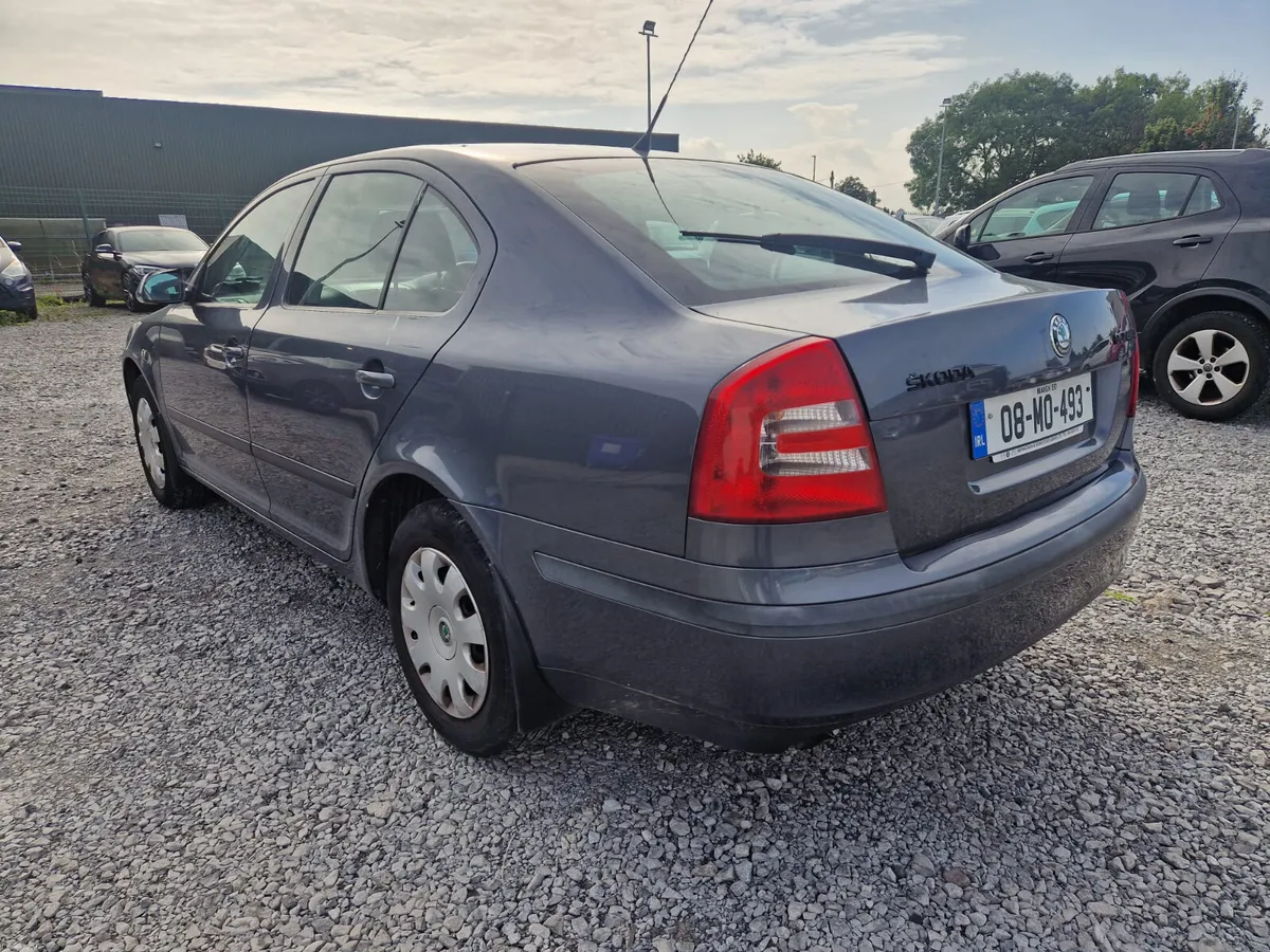 Skoda Octavia 2008 - Image 4