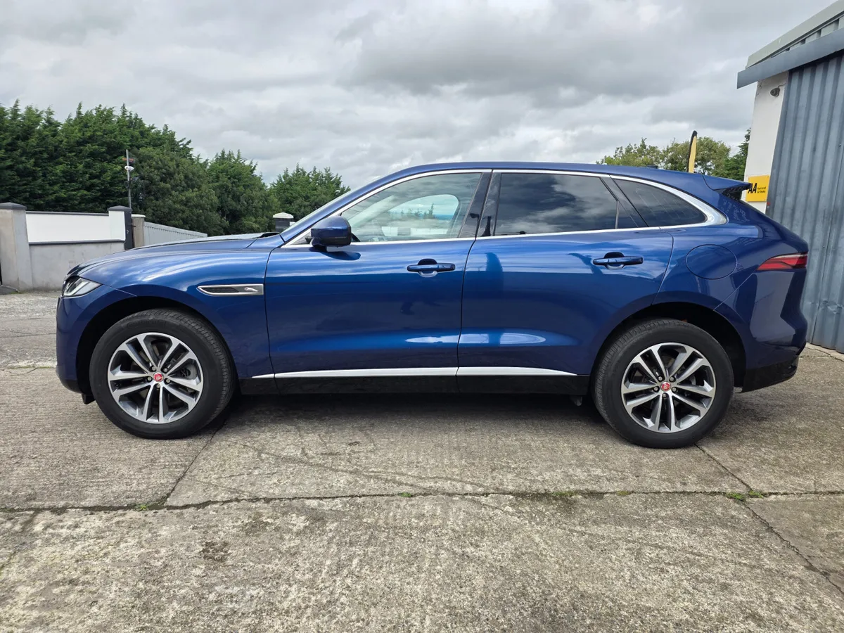 2022 JAGUAR F-PACE * 2.0 PHEV AWD * ONLY 32K MILES - Image 5