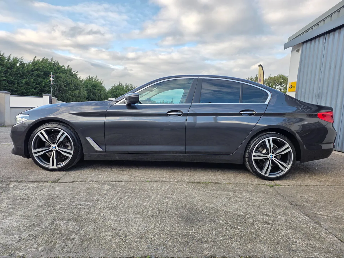 2018 BMW 520D * LOW MILES * SE - Image 5