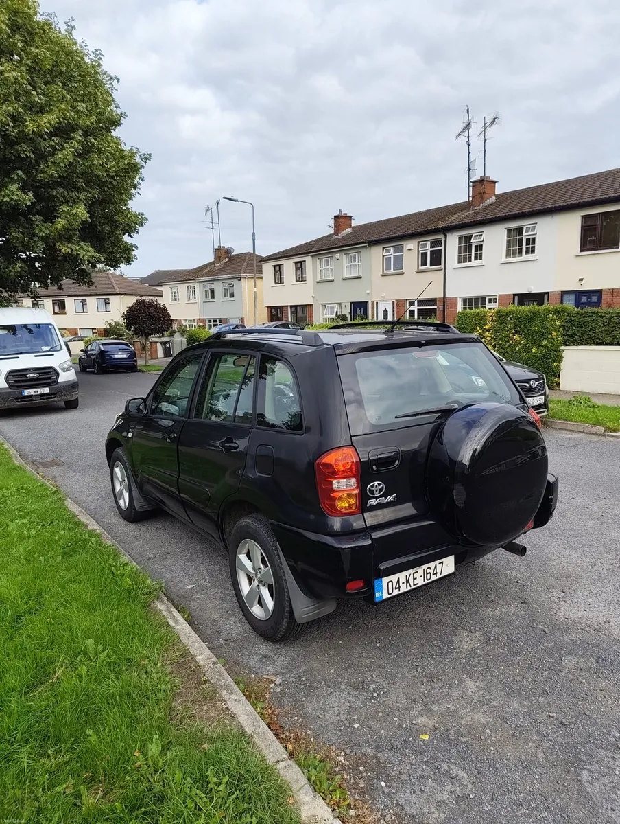 2004 Toyota rav4 petrol - Image 3