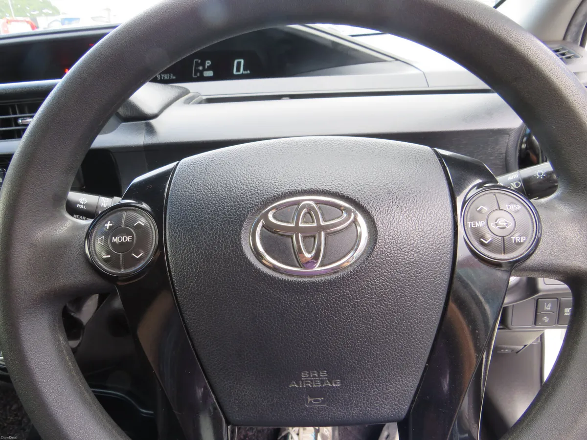 2017 TOYOTA AQUA 1.5 HYBRID PUSH BUTTON - Image 2