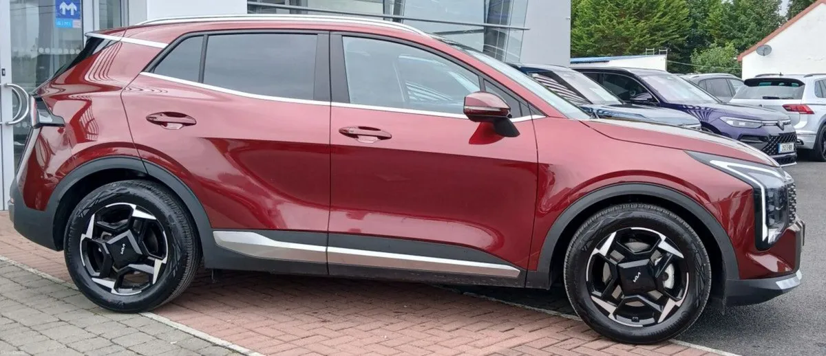 Kia Sportage K3 Diesel MHEV **REAR VIEW CAMERA, AP - Image 2