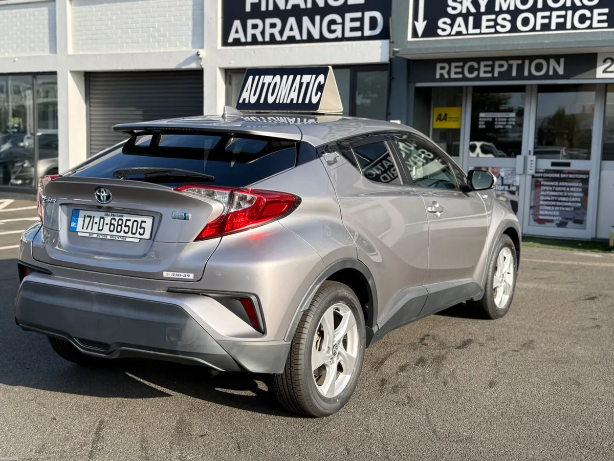 2017 Toyota C-HR 1.8 Hybrid Automatic,48K Miles - Image 6