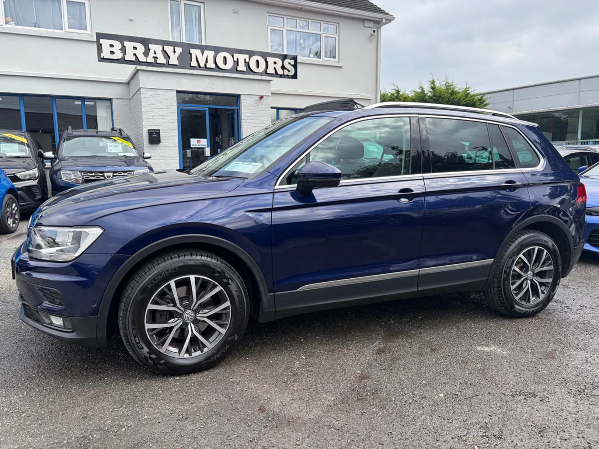 2019 VW TIGUAN CL 1.5TSI PAN ROOF LOW KMS - Image 1