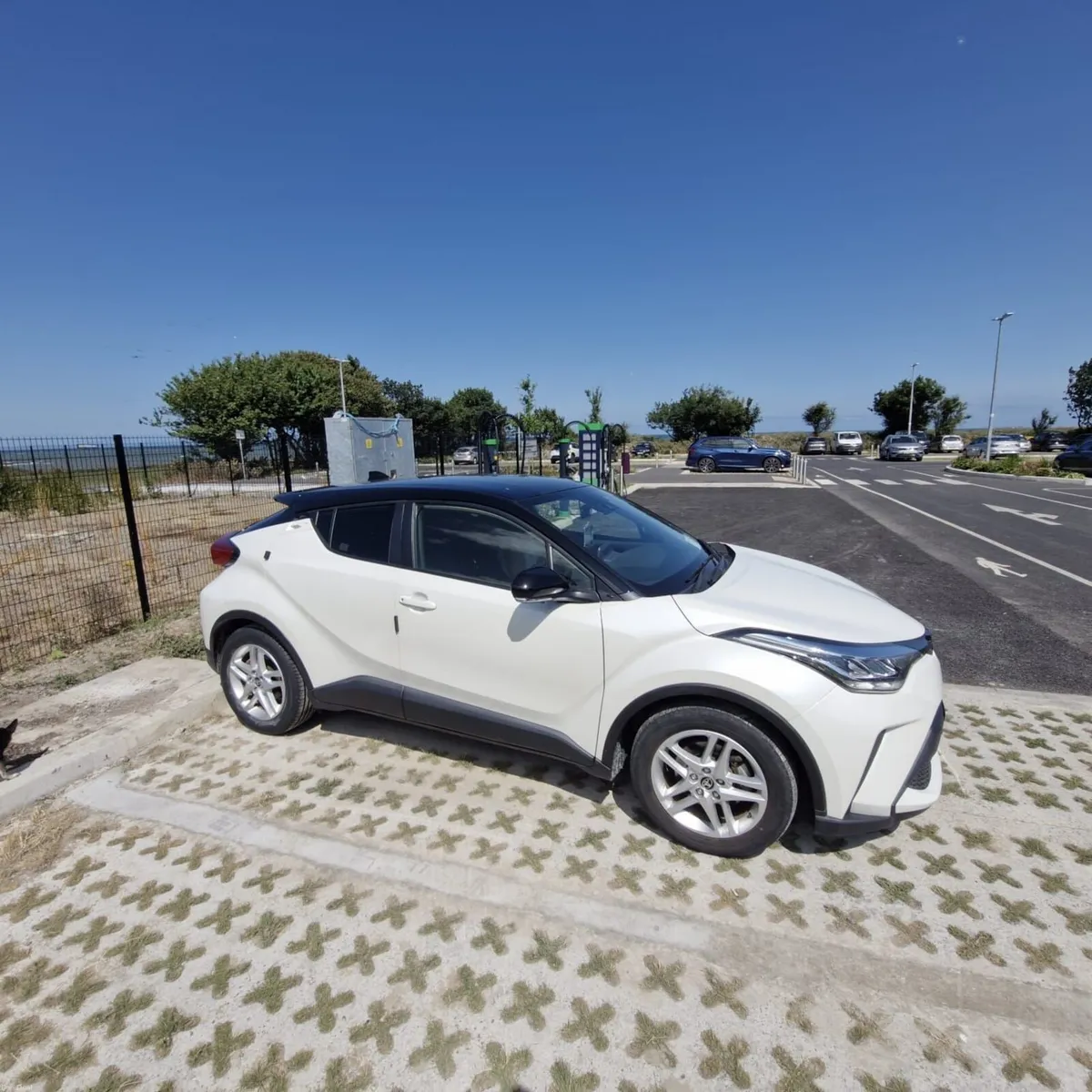 Toyota C-HR 2021 - Image 1