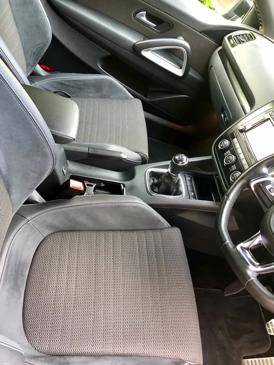 Volkswagen Scirocco 2.0 TSI 220 BHP - Low Milage - Image 6