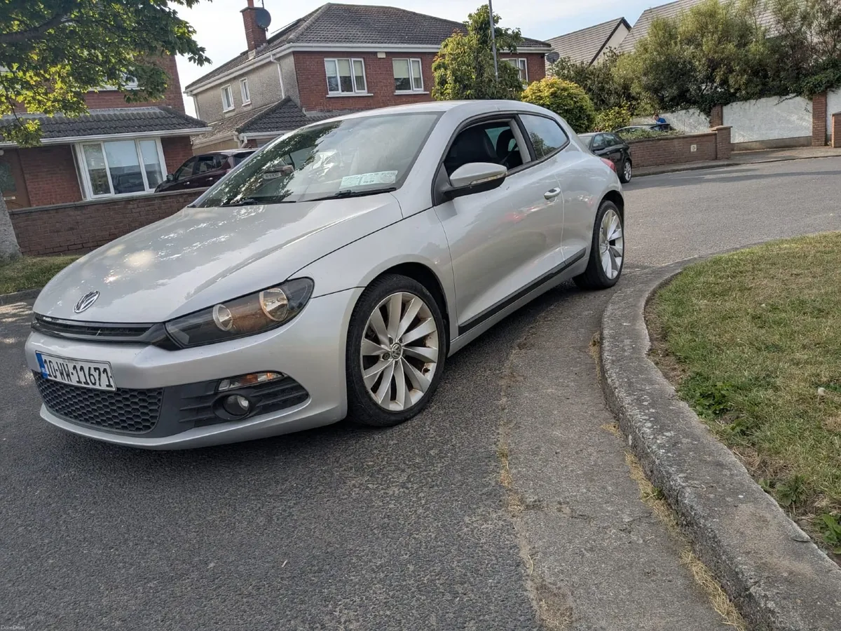 Volkswagen Scirocco 2010 - Image 3