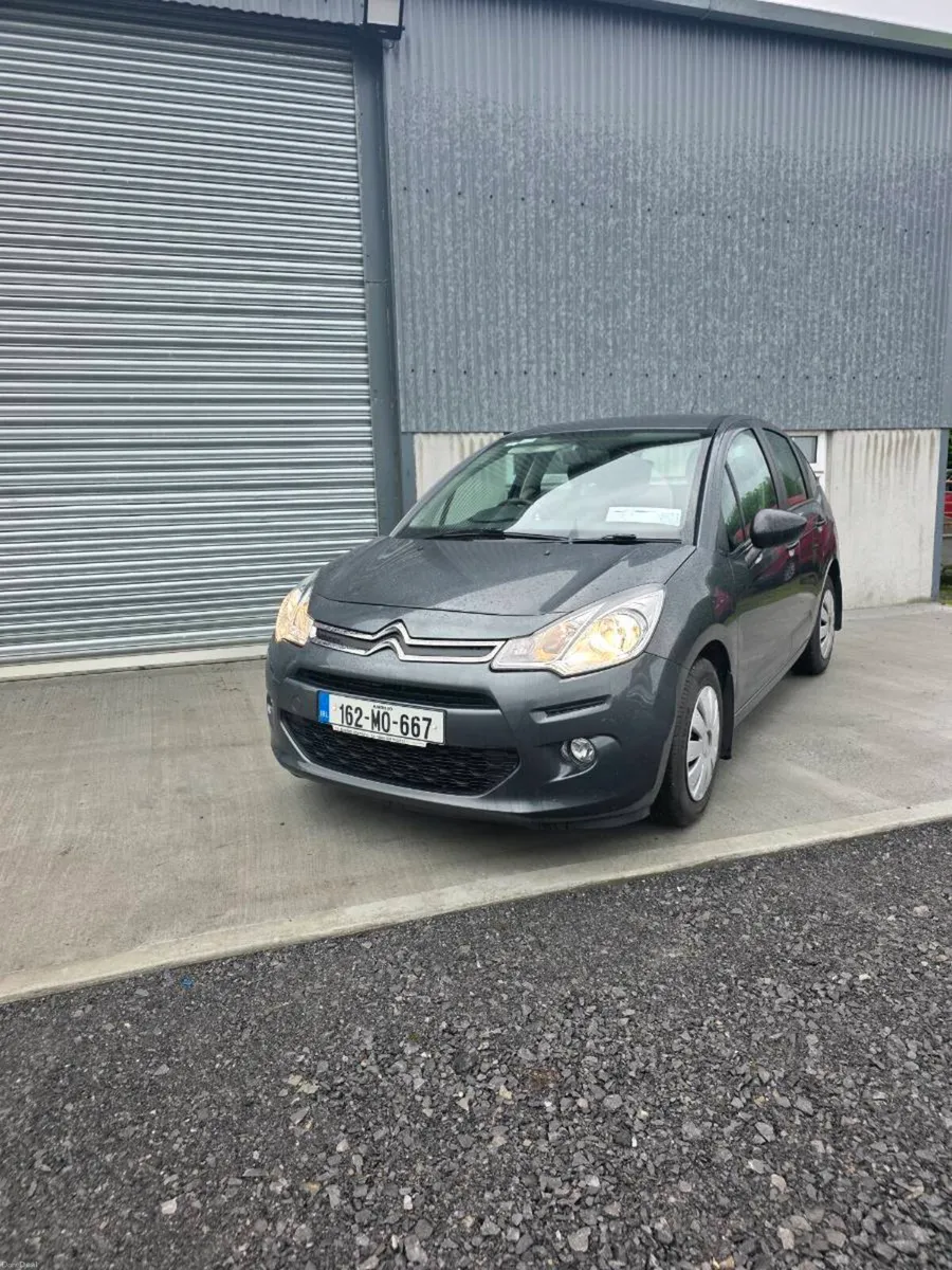 Car - Image 1