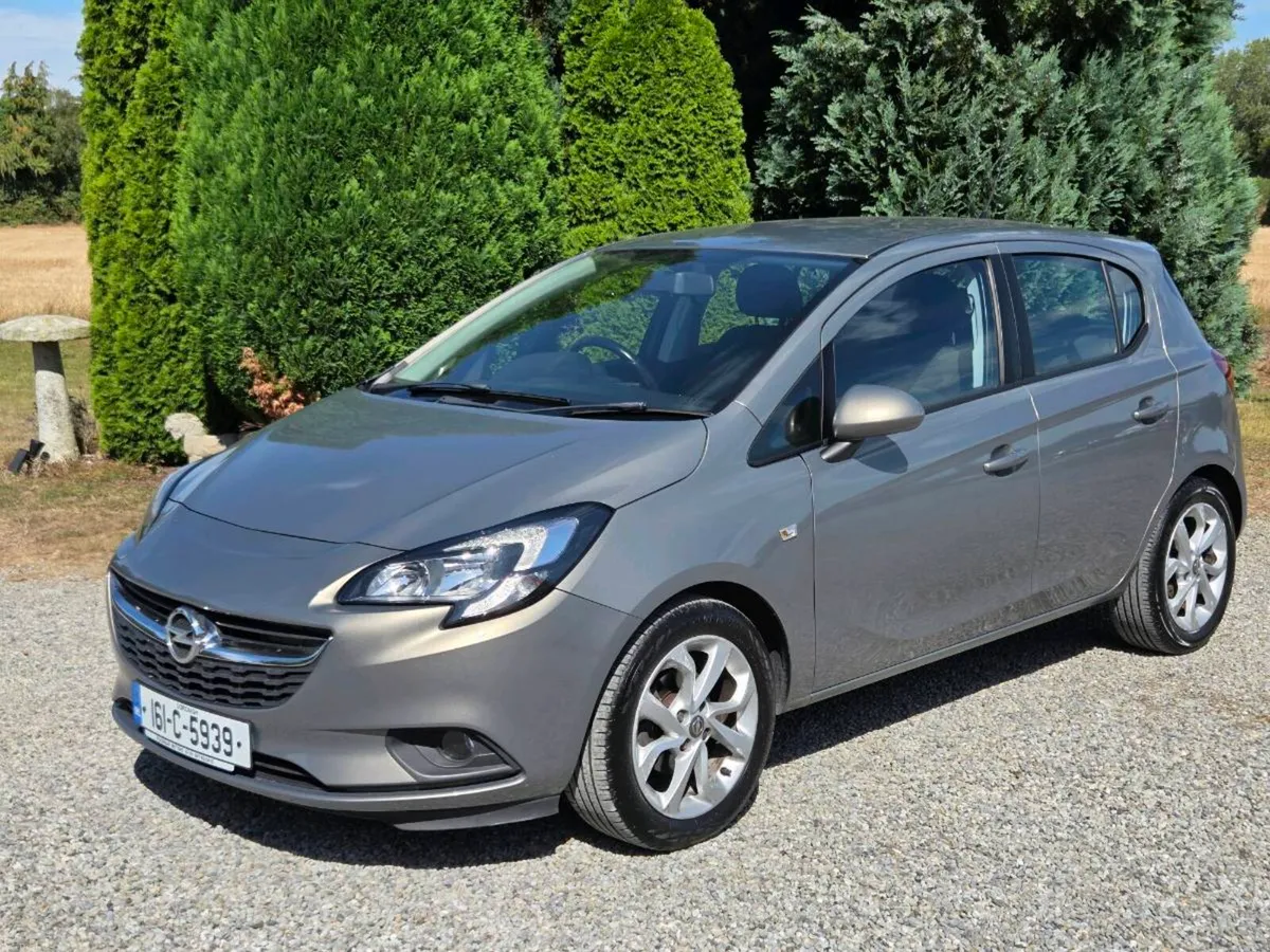 Very Low Mileage Opel Corsa 1.4 Excite - Image 2