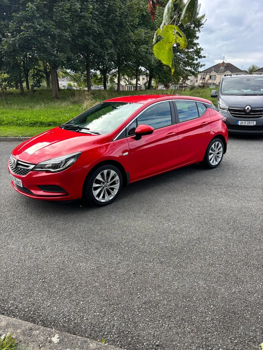 Opel Astra. - Image 5