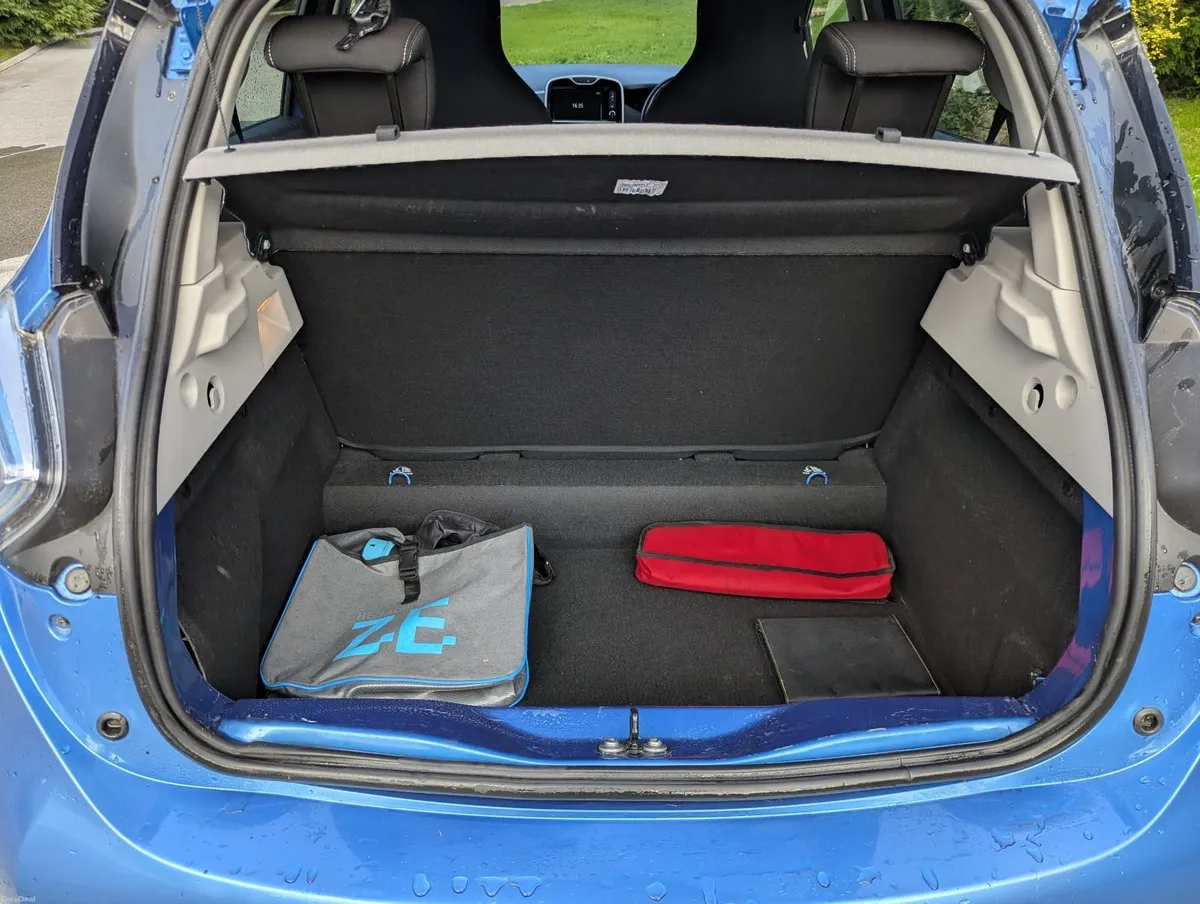 Renault Zoe 2017 DYNAMIQUE NAV 92BPH AUTO - Image 6