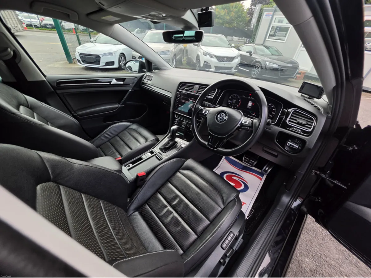 Volkswagen Golf FULL LEATHER SEATS 1.4 TSI SPECIAL - Image 3