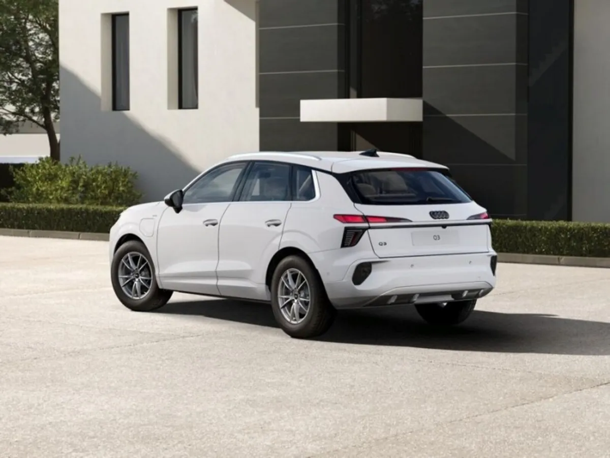 Audi Q3 Q3 SUV SE e-hybrid 200 kW S tronic - Image 6