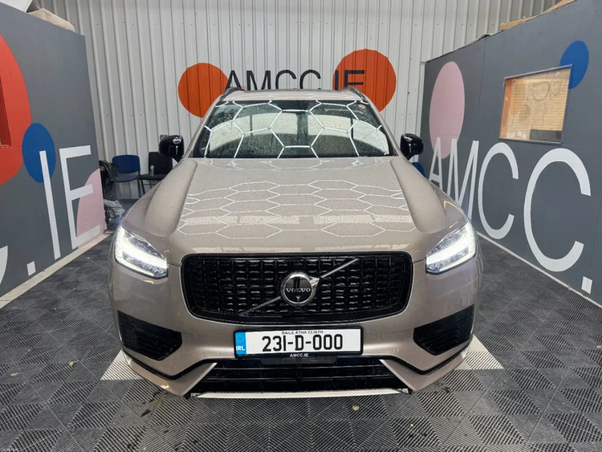 Volvo XC90 2023 VOLVO XC90 RECHARGE ULTIMATE T8 AW - Image 2