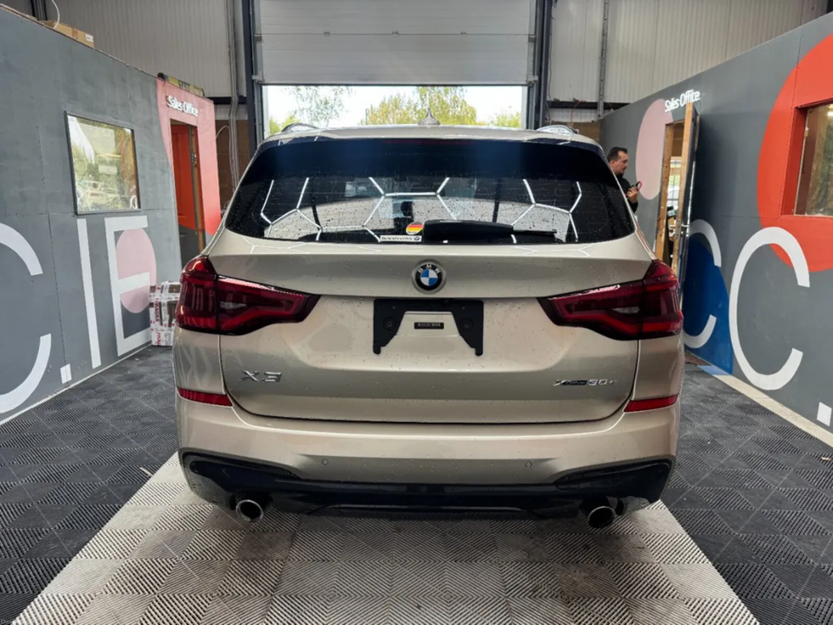 BMW X3 2021 BMW X3 4wd XDRIVE 30E M-SPORT EDITION - Image 4