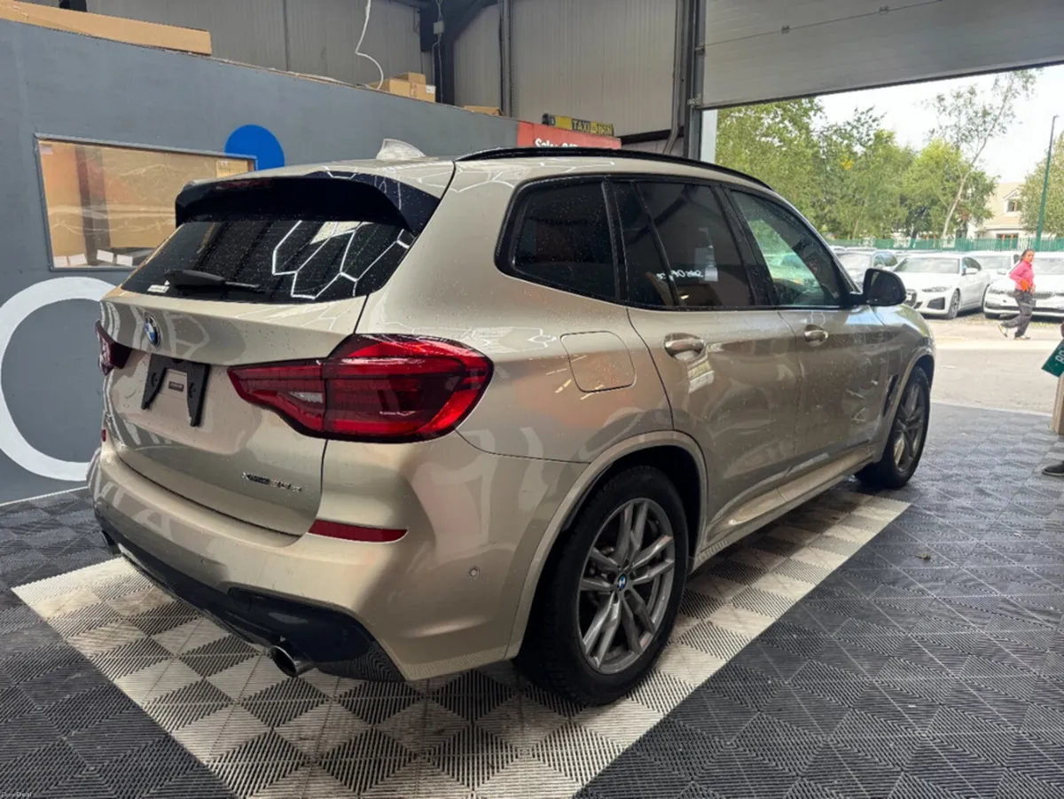 BMW X3 2021 BMW X3 4wd XDRIVE 30E M-SPORT EDITION - Image 3