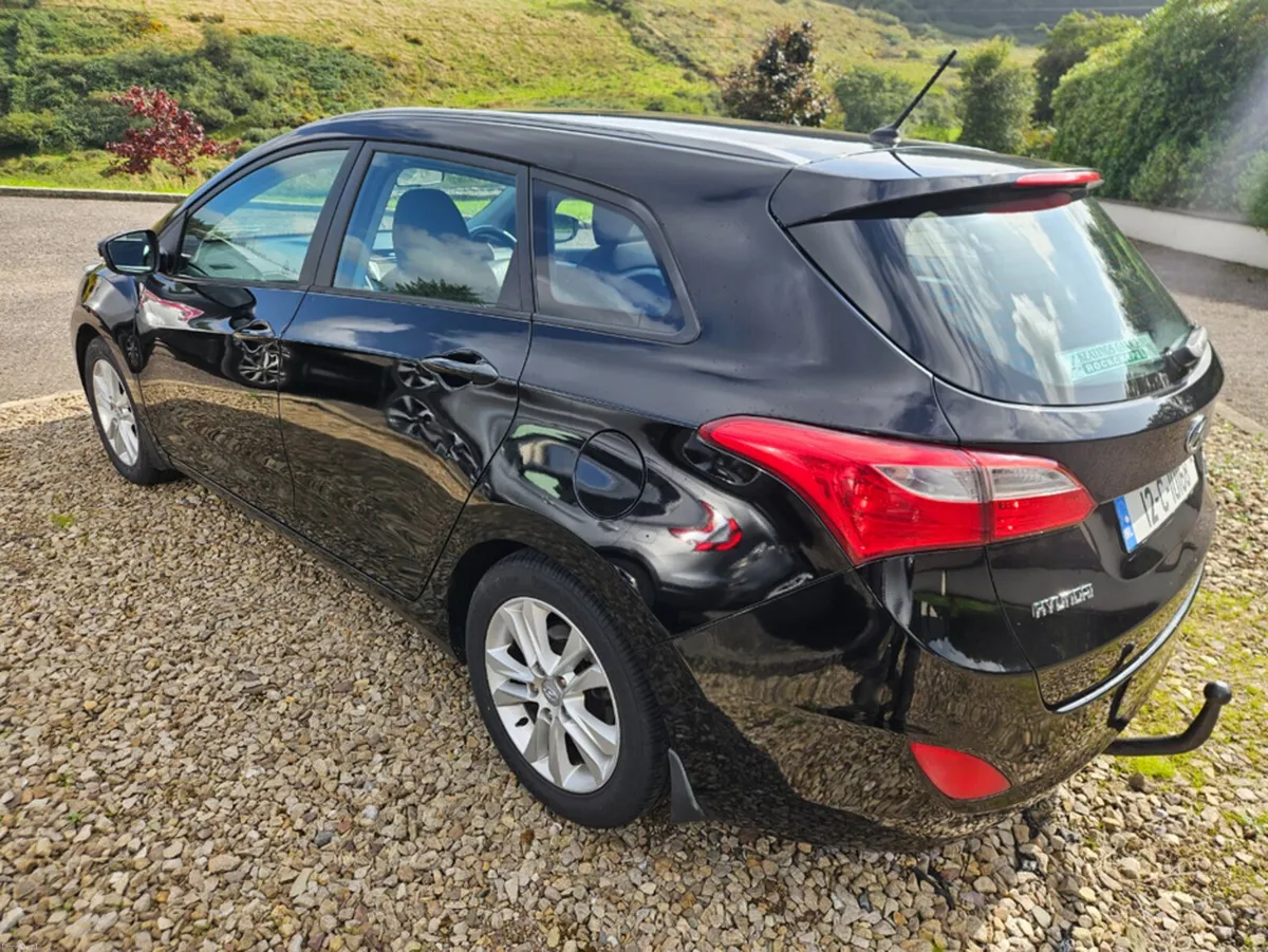 Hyundai i30 CROSSWAGON ELITE PLUS 4DR - Image 4