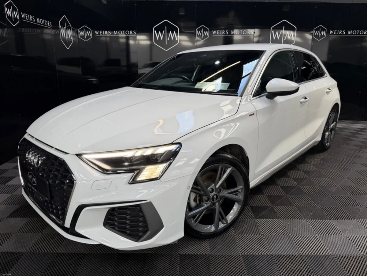 Audi A3 S-LINE 30 TFSI //AUTOMATIC//SPORTSBACK//ON - Image 1