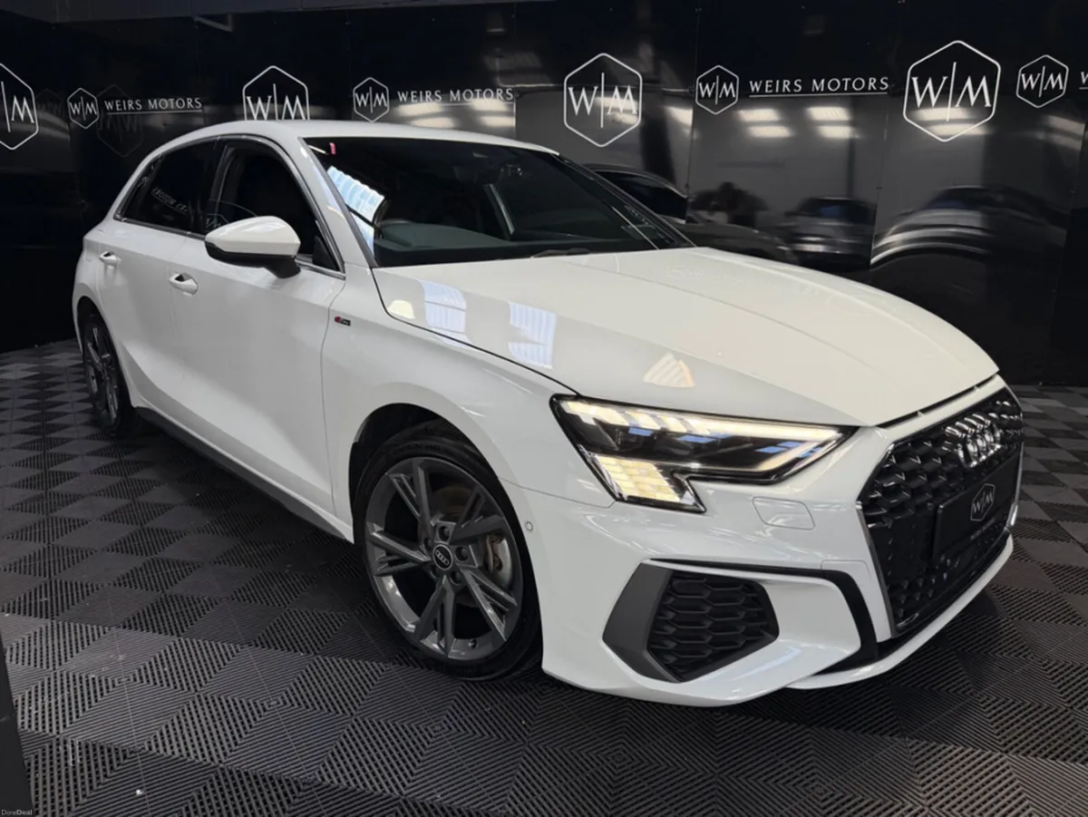 Audi A3 S-LINE 30 TFSI //AUTOMATIC//SPORTSBACK//ON - Image 6