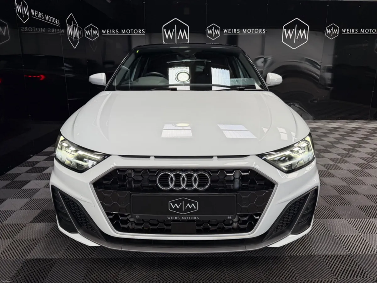 Audi A1 35 TFSI//AUTOMATIC//DIGITAL DASH//S-LINE// - Image 3