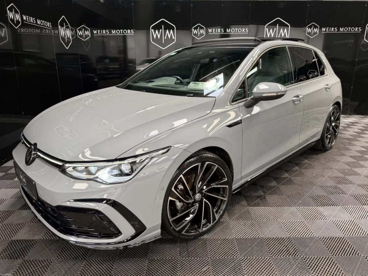 Volkswagen Golf R-LINE//AUTOMATIC//1.5 ETSI//AUTOM - Image 1