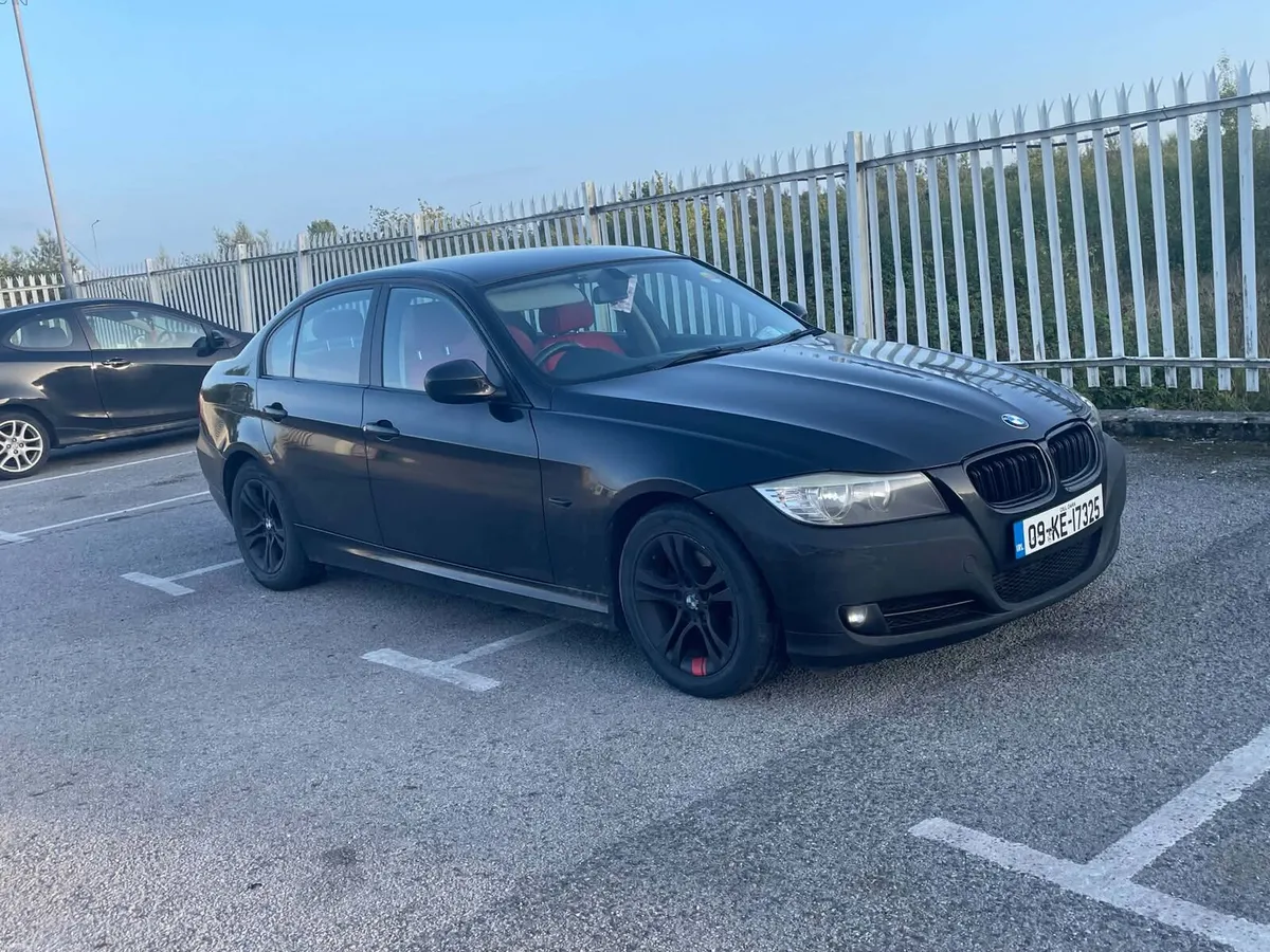 BMW 3-Series 2009 2.0 diesel E90 - Image 1