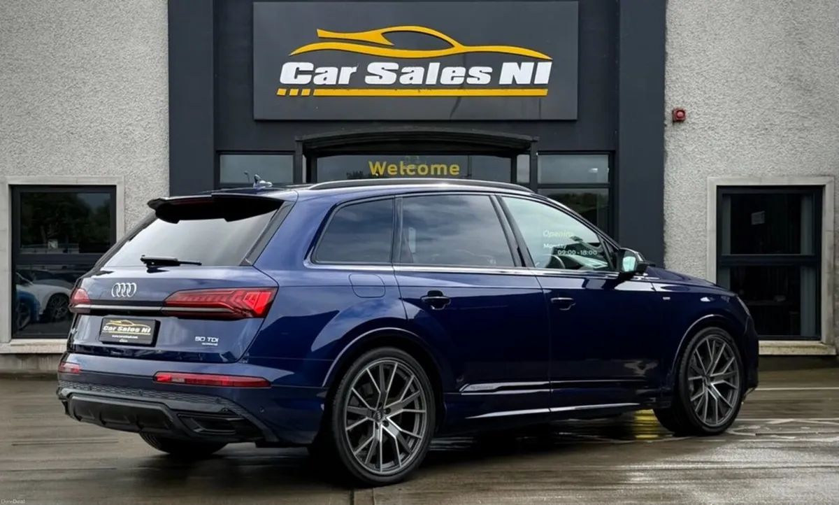 3.0 TDI V6 50 Black Edition SUV 5dr Diesel Tiptron - Image 5