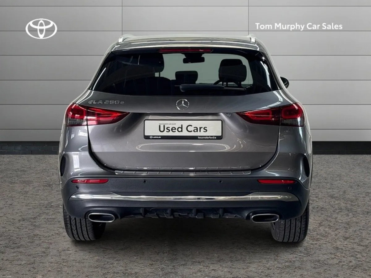 Mercedes-Benz GLA 250 E AMG LINE EXECUTIVE - PLUG - Image 4