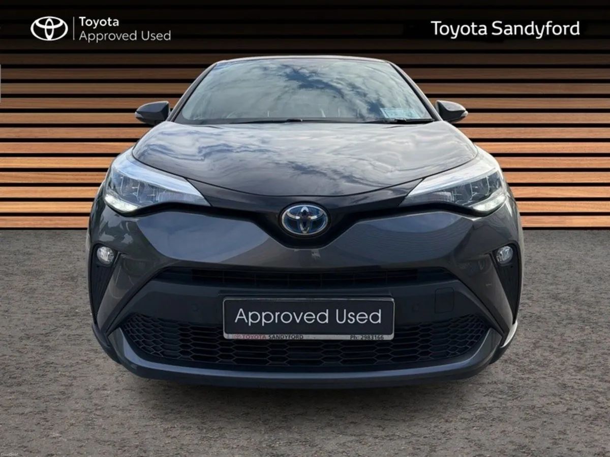 Toyota C-HR HYBRID SPORT // REAR CAMERA // BLUETOO - Image 5