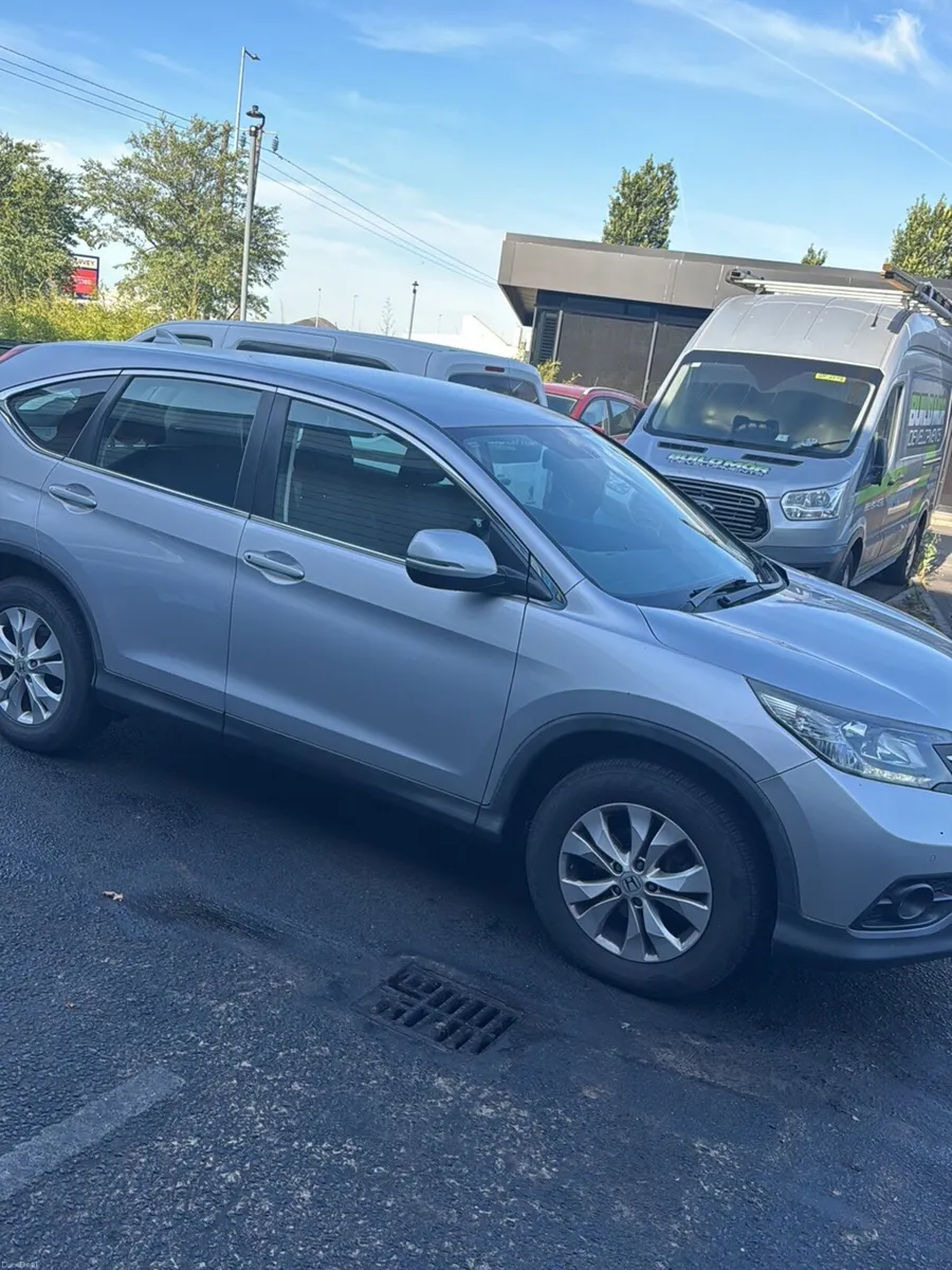 Honda CRV - Image 2