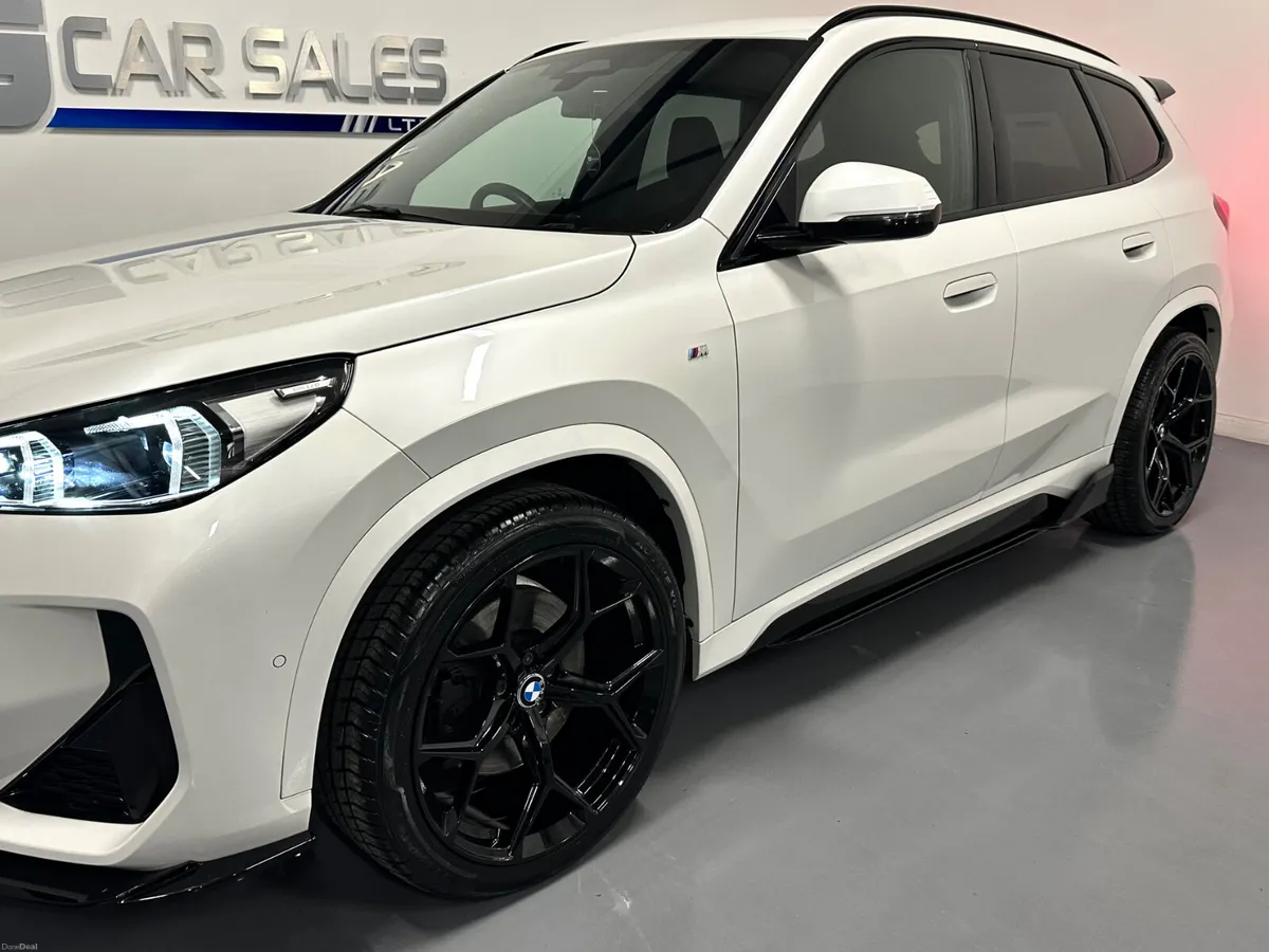2022 BMW X1 2.0 23D X-Drive M-Sport Premier - Image 5