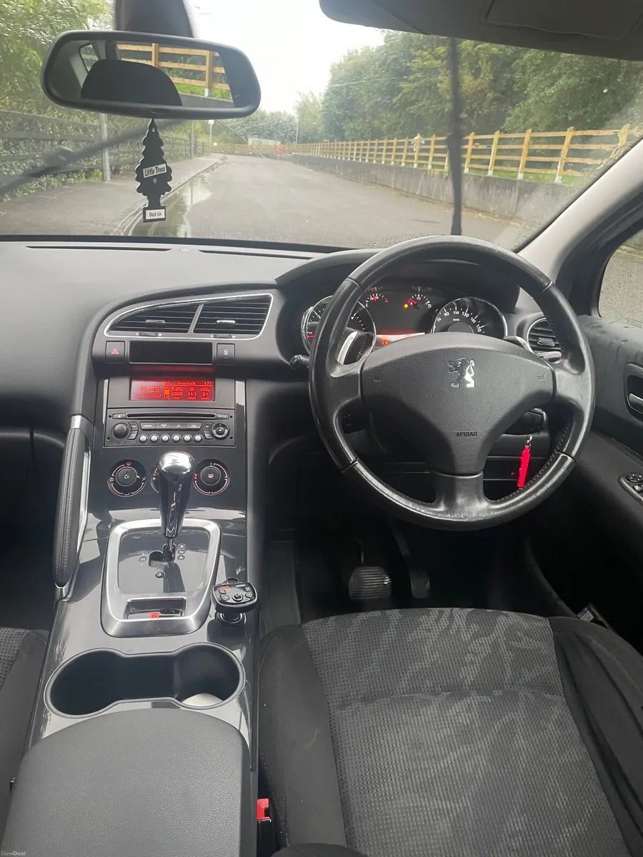 Automatic Peugeot 3008 2011 New NCT Low miles - Image 4
