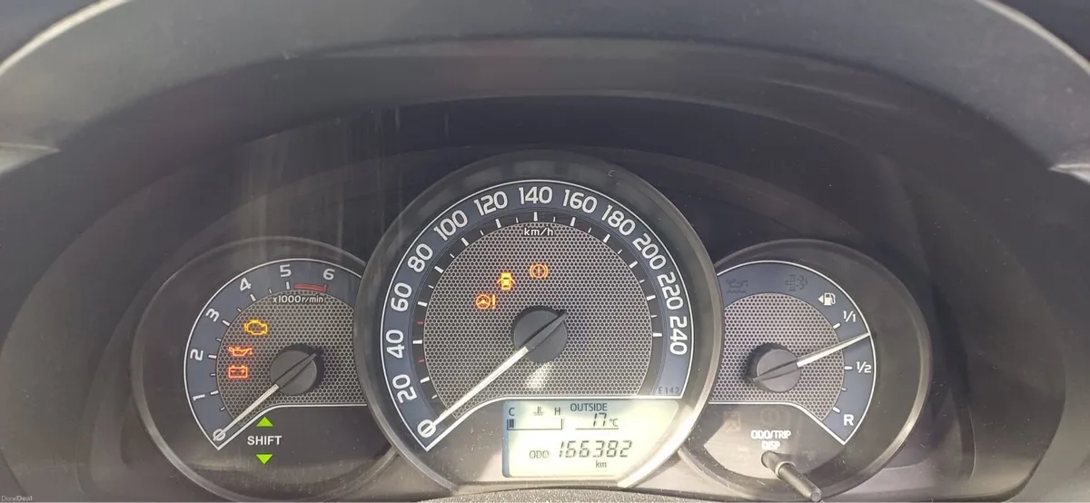 Toyota Corolla 1.4 Diesel Terra Manual - Image 3