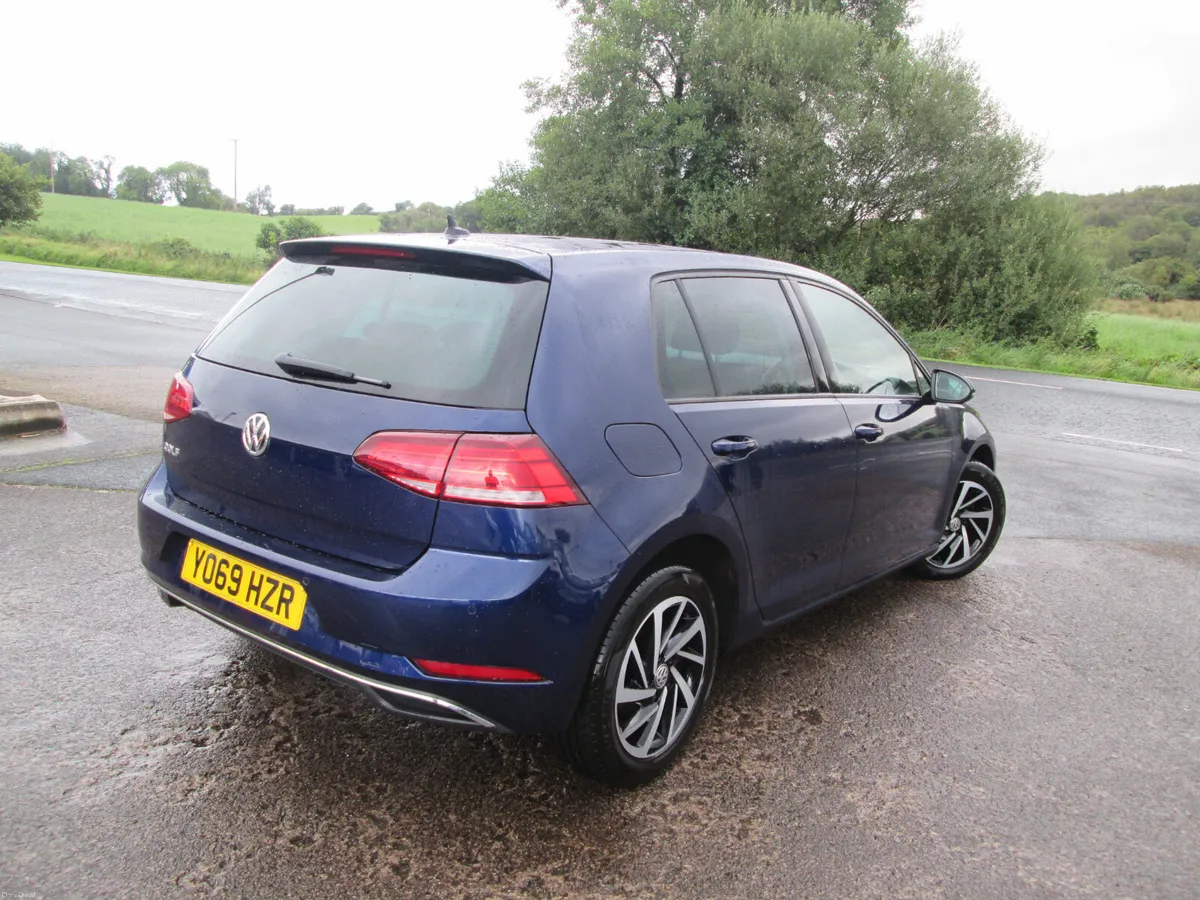 2020  VOLKSWAGEN  GOLF  1.6  TDI  MATCH  EDITION - Image 4