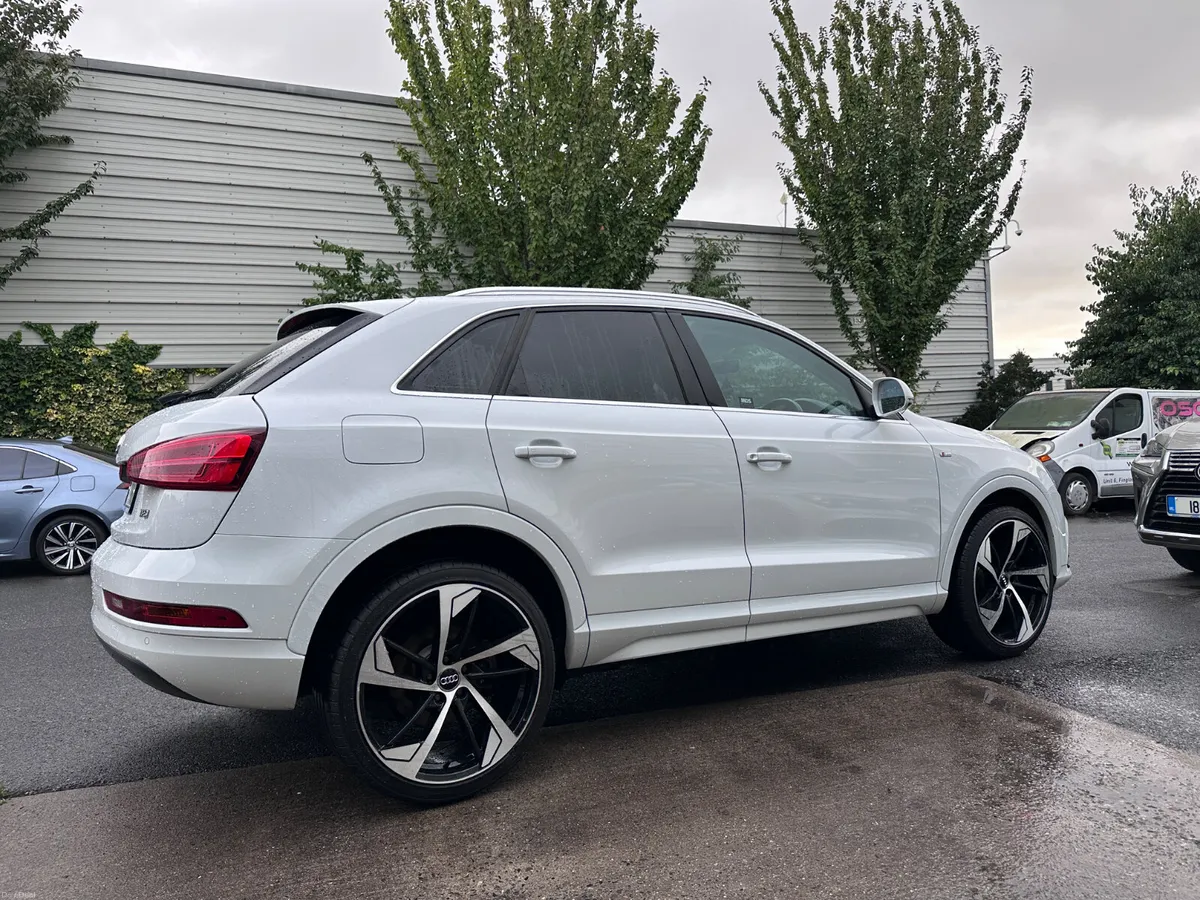 Audi Q3 S-Line 1.4TFSI S Tronic, 2018 - Image 5