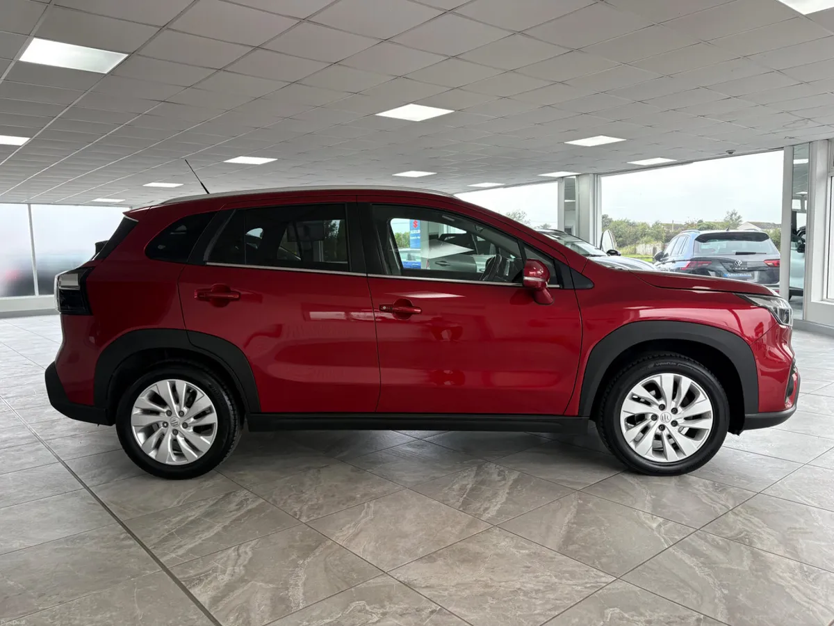 2024 Suzuki SX4 S-Cross Motion - Image 4