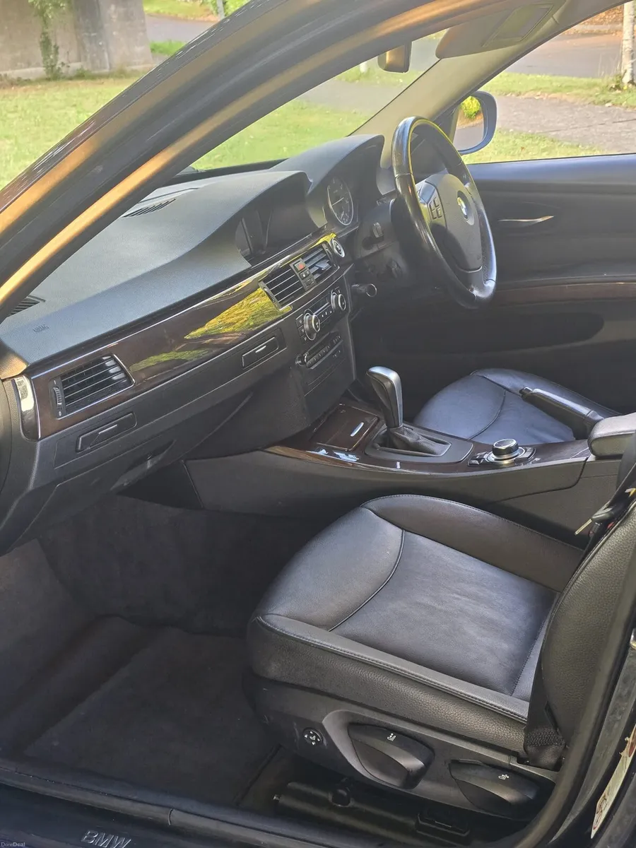 Automatic BMW NCT 08/27 
145 000 miles NO SWAP 
2 - Image 5