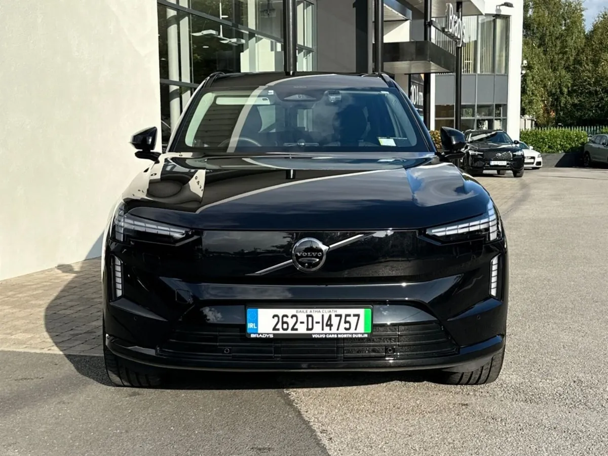 Volvo EX90 Twin Motor Performance Ultra 7 Seats 4 - Image 2