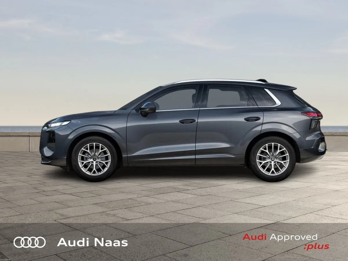 Audi Q3 SE TFSI S tronic - Image 4
