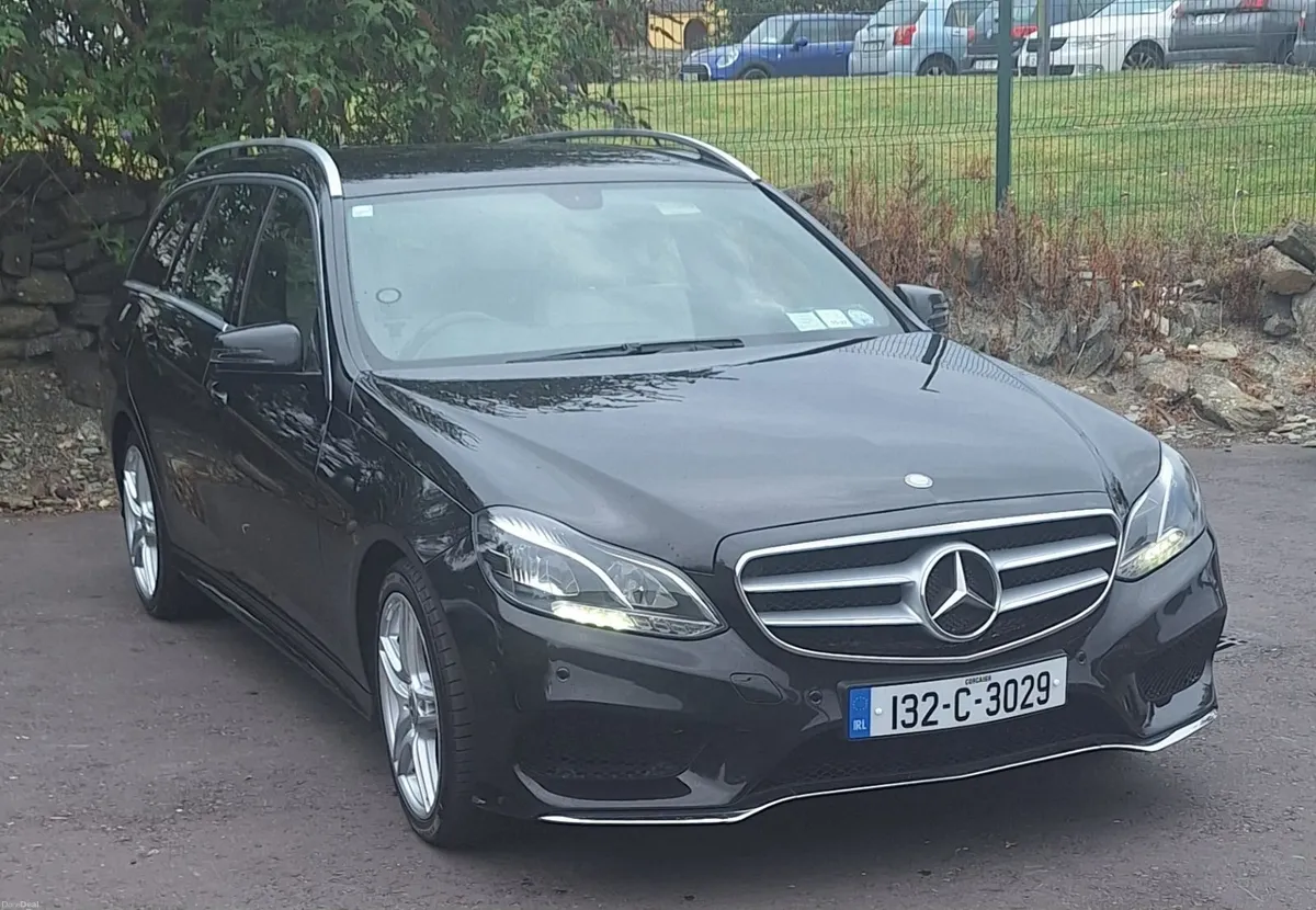 Mercedes-Benz E-Class 2013 - Image 1