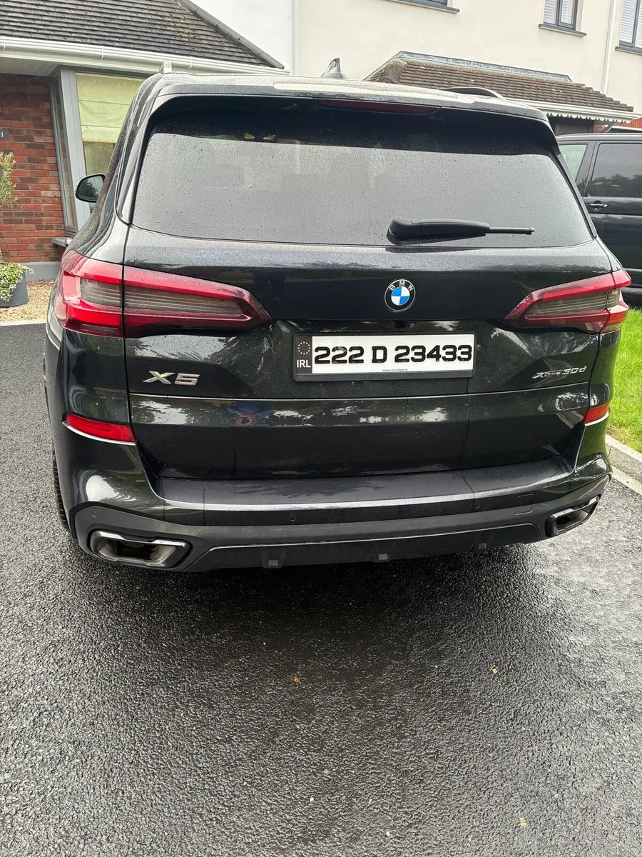 BMW X5 - Image 2