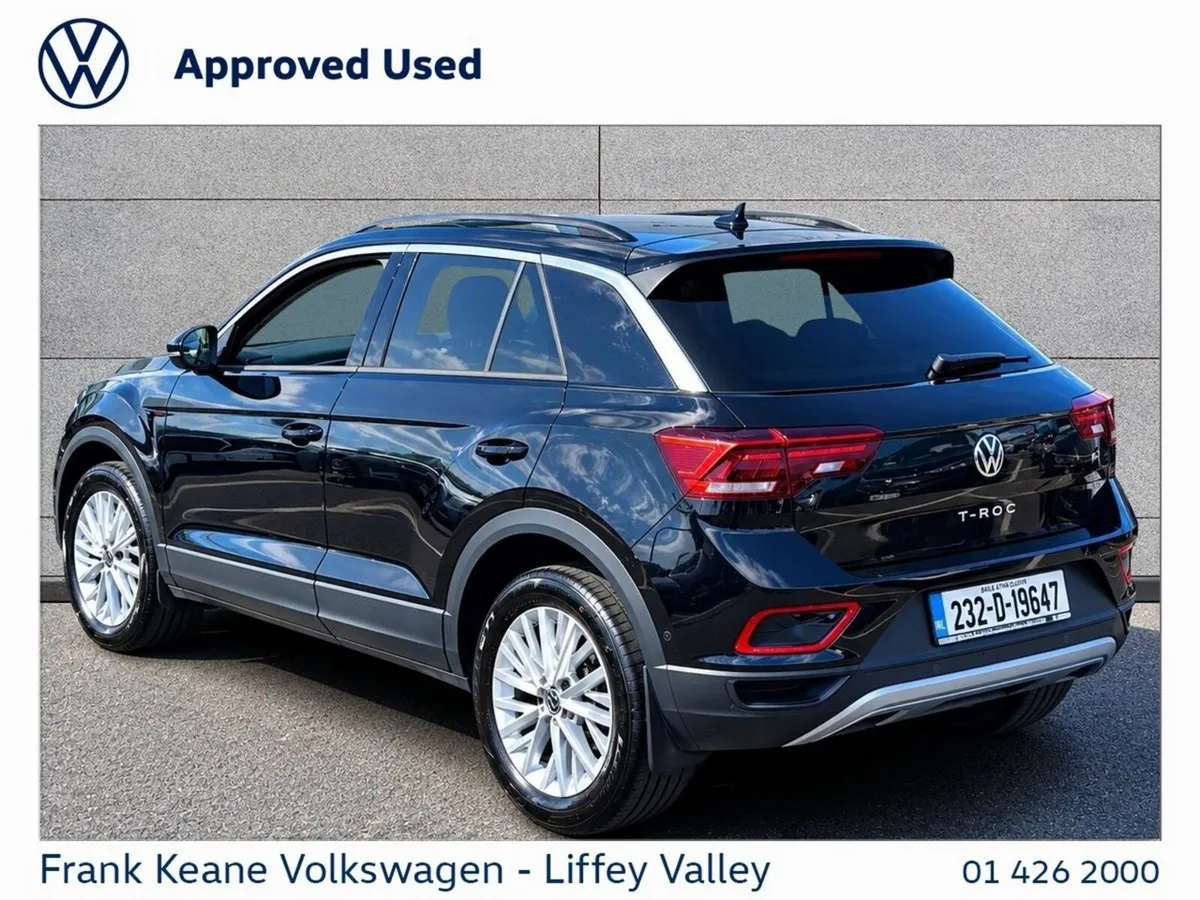 Volkswagen T-Roc LIFE 1.0 TSI 110HP *DEEP BLACK ME - Image 3