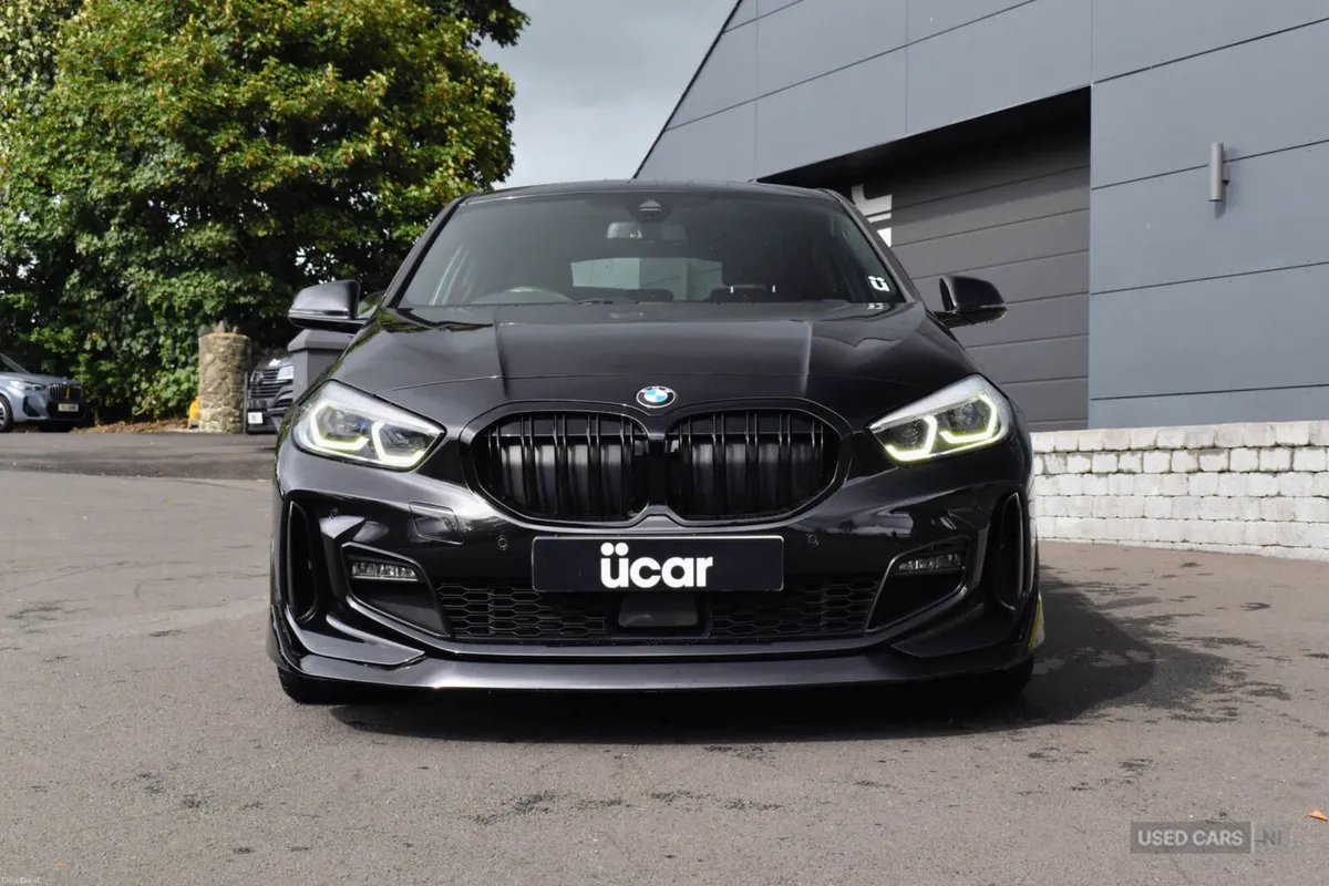 BMW 1-Series 2.0 118d M Sport Auto 5dr - Image 2