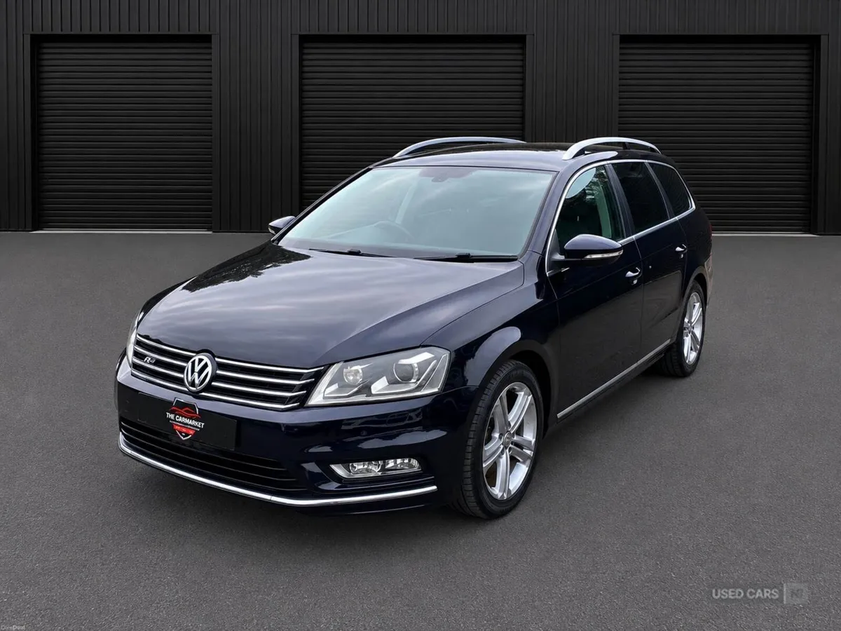 Volkswagen Passat 1.4 TSI R-Line Estate 5dr Petrol - Image 2