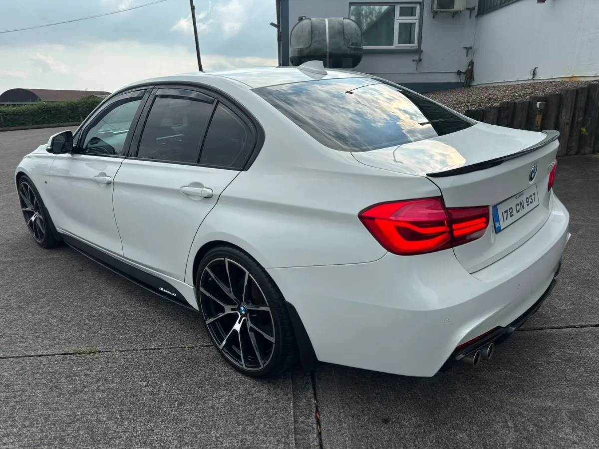 BMW 3-Series 2017 MSport Auto - Image 2