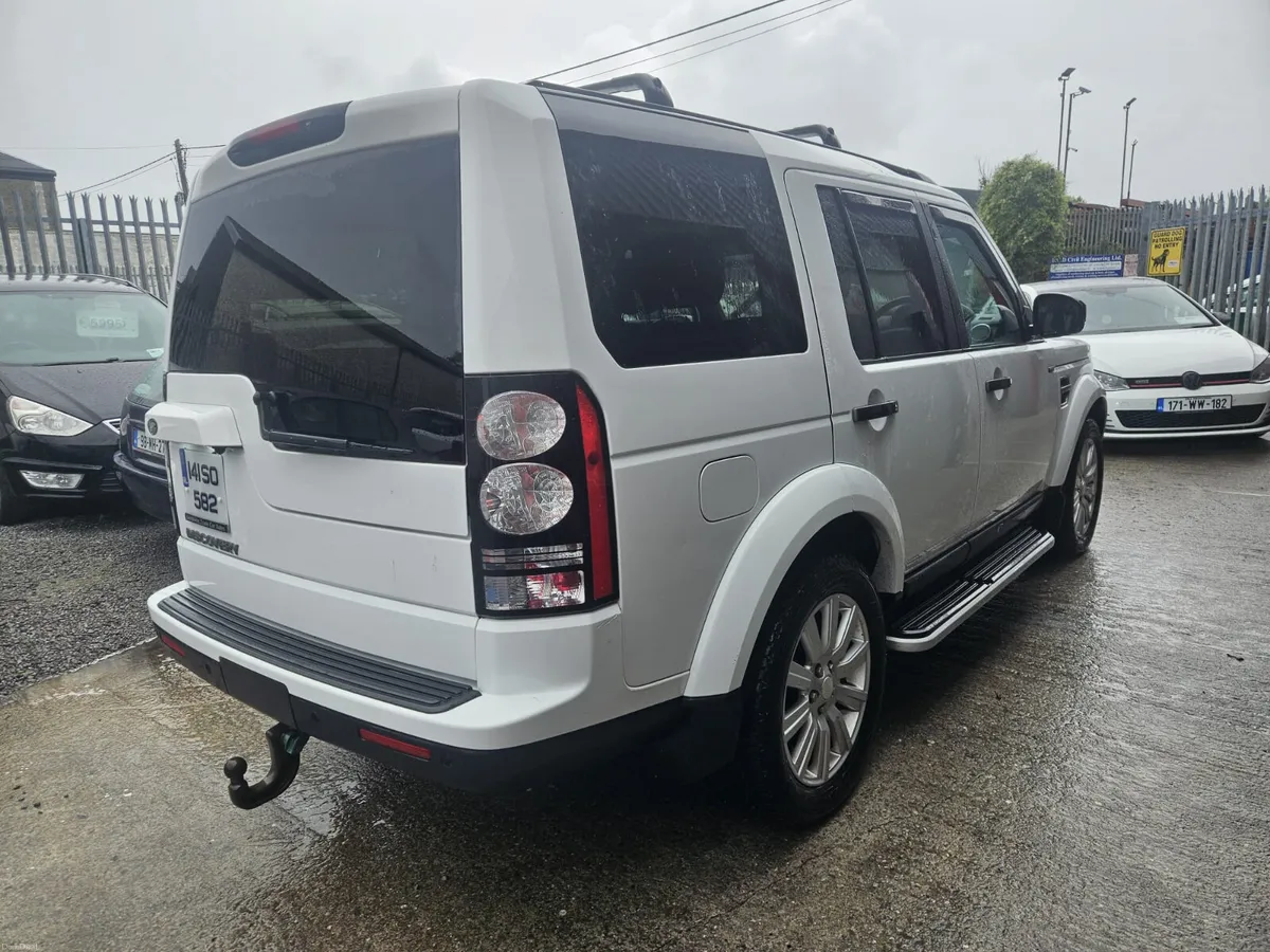 2014 Land Rover Discovery - Image 2
