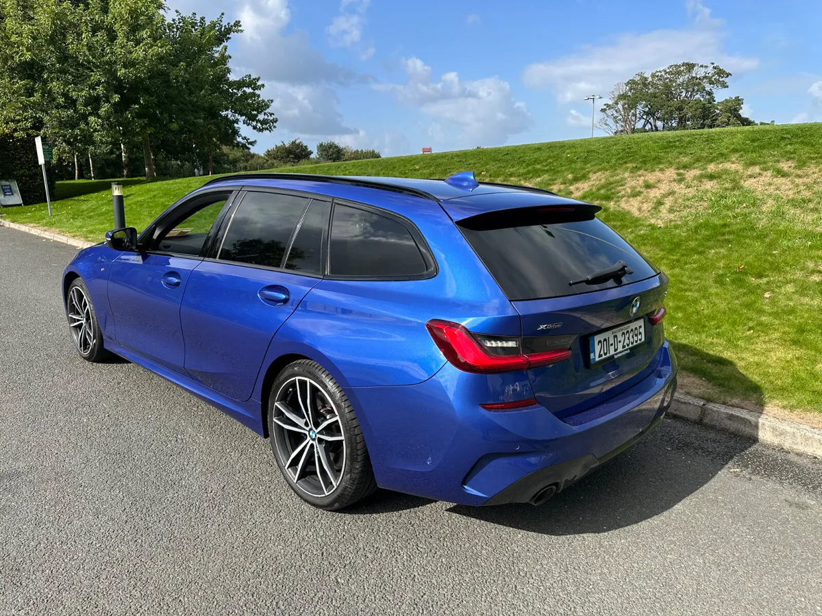 BMW 3-Series XDrive Auto Estate - Image 4