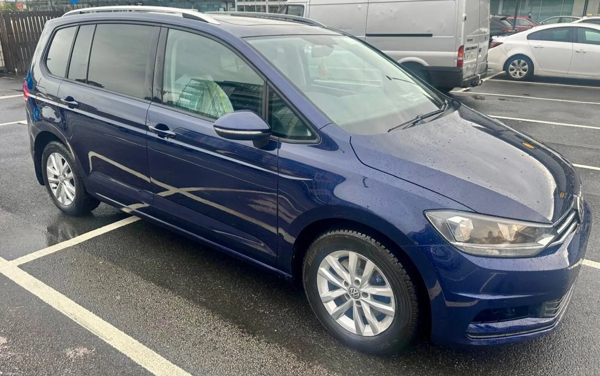 2018 VW Touran 1.6 TDI – 7 S– Manual – Low Mileage - Image 1